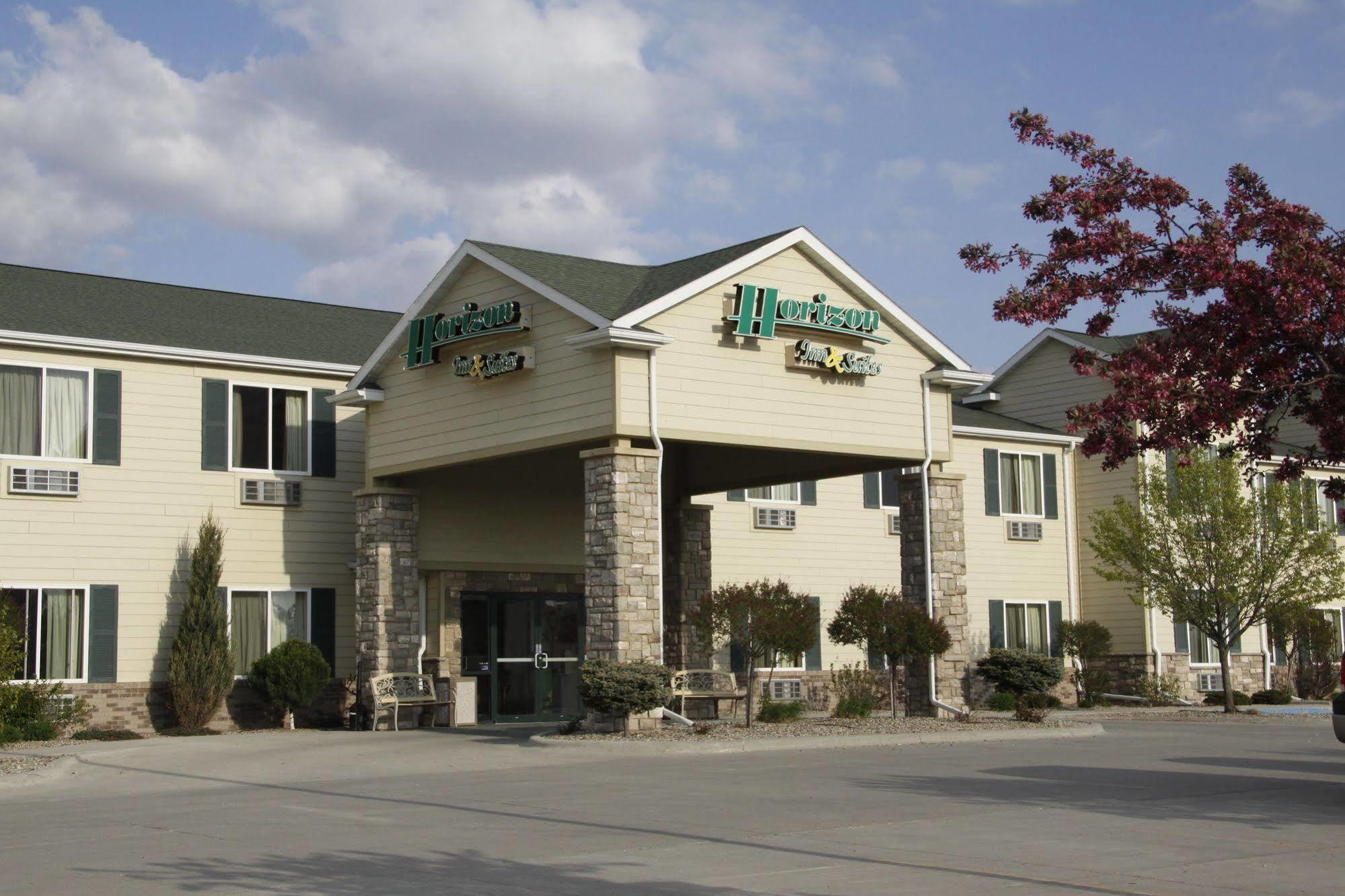 Horizon Inn & Suites West Point Exterior photo